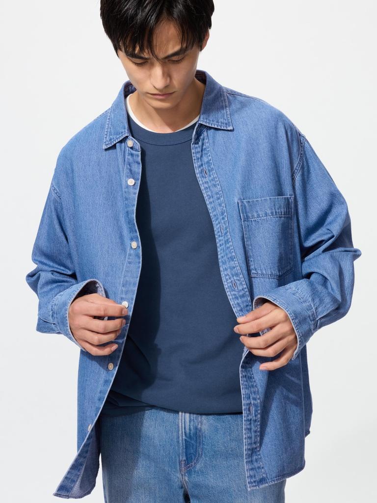 Uniqlo Denim Overshirt Model