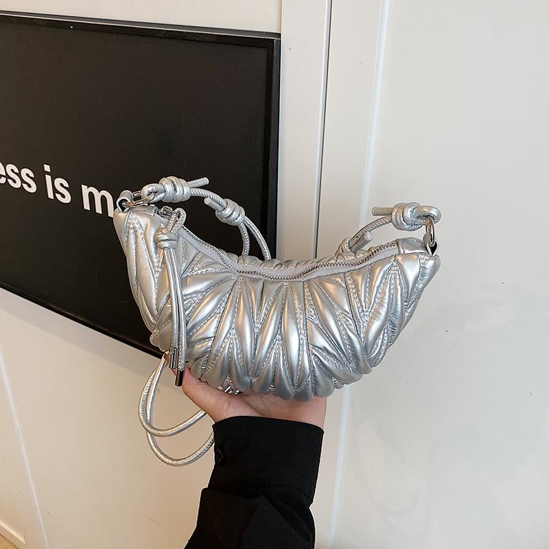 Niche Embroidery Thread Bag Women's New Fashion Messenger Bag Versatile Single Shoulder Underarm Dumpling Bag Croissant Bag