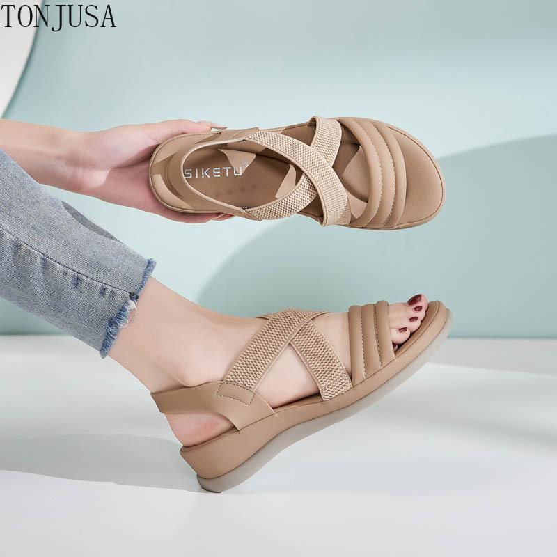 Breathable Casual Women's Sandals, Foot Cover, Light and Fashionable Soft Sole, Large Size Sandals