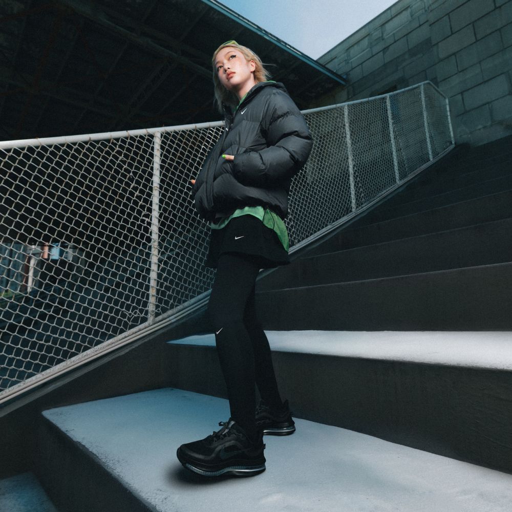 Nike Sportswear Metro Down Jacket Women s L