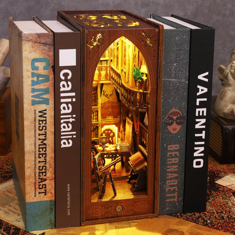 Creative Art Deco Wooden Bookends-DIY 3D Puzzle Miniature Library Scene Stress Relief Craft Desk Decor