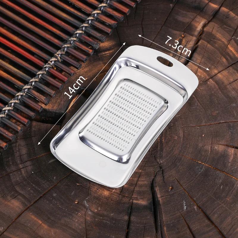 Silver Ginger Grater Wasabi Grater Crusher Stainless Steel Garlic Grinder Kitchen Fruit Root Vegetables Ginger Grinding Tool