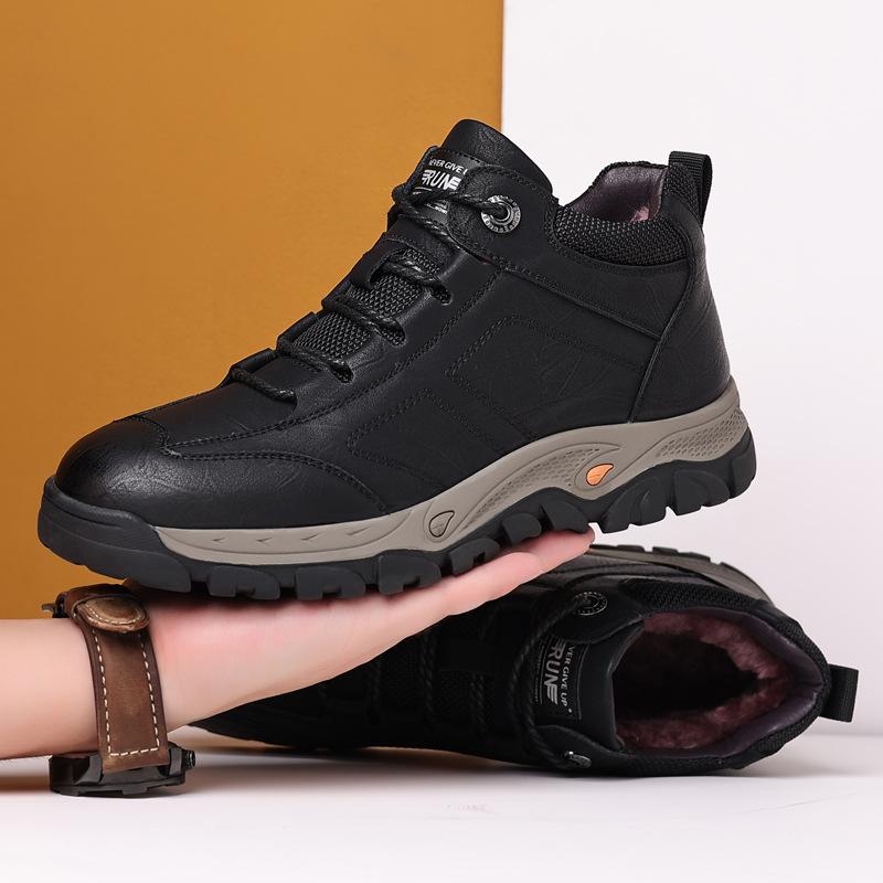 

Winter leather wool men s cotton shoes high-top outdoor velvet warm men s leather shoes Northeast dad men s shoes trade 38