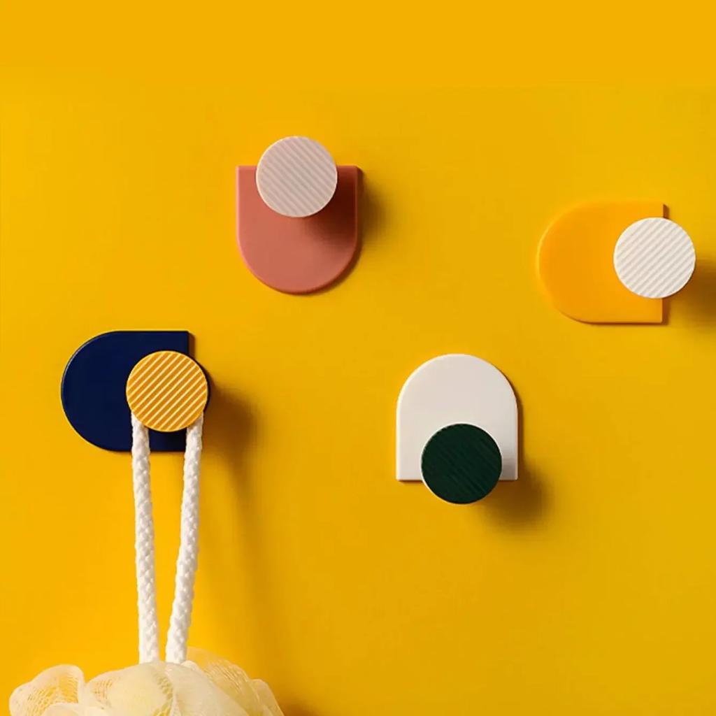 4 ks - Prémiové samolepicí nástěnné háčky - Snadná instalace, úspora místa, háčky na ručníky/kabáty pro zavěšení klobouků v koupelně, kuchyni nebo ložnici