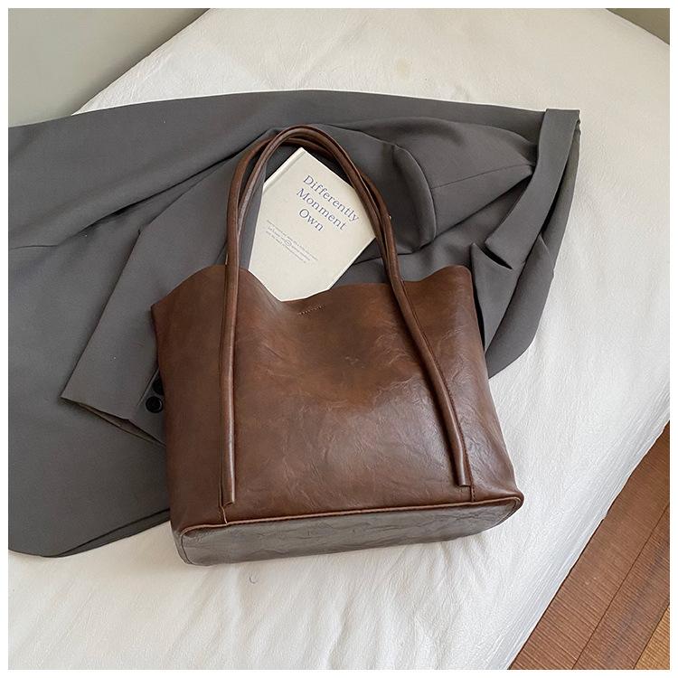 Niche Fashion Bag Women's New Trend Portable Bucket Bag Retro Simple Shoulder Bag Women