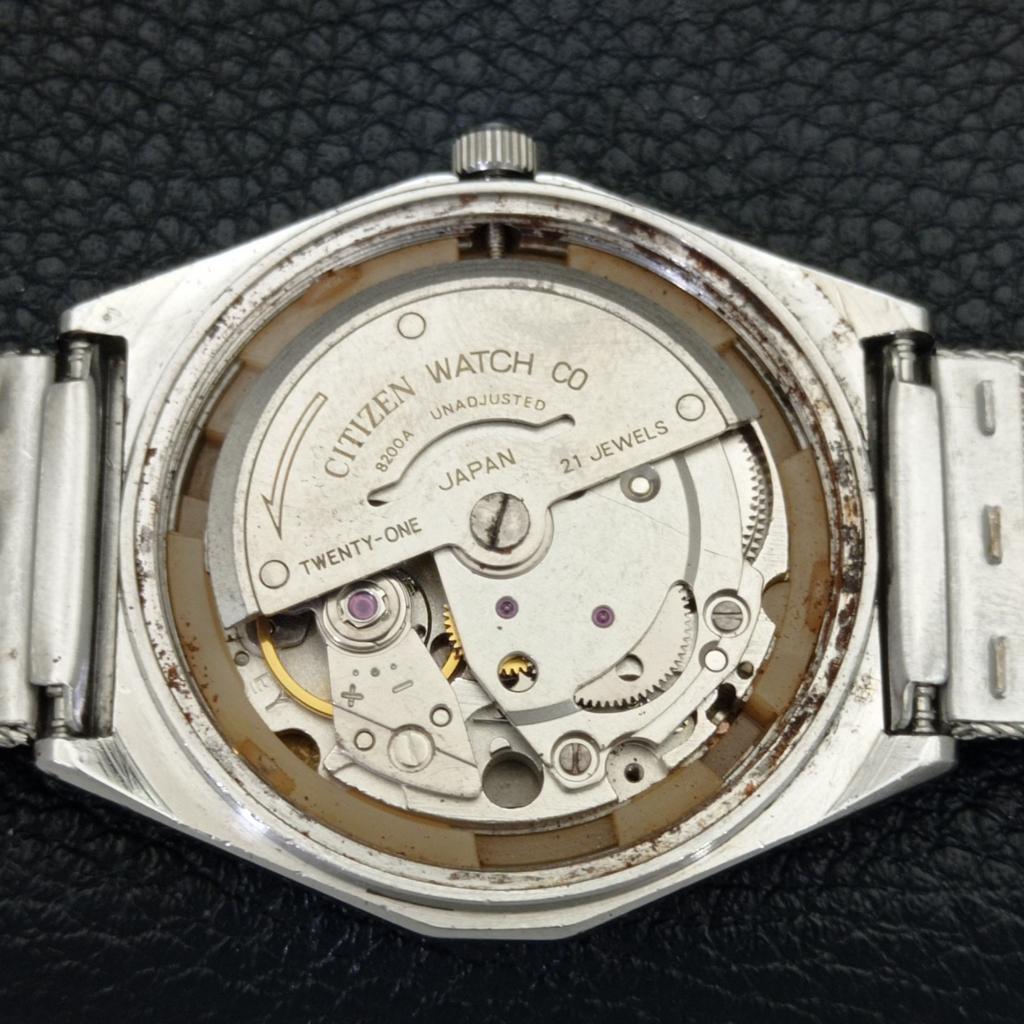 VINTAGE CITIZEN AUTOMATIC 8200 JAPAN MENS DATE RED COLOR DIAL WATCH a500211-2 R151b-a500211