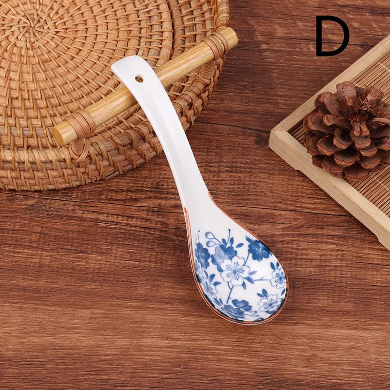 1Pc Blue And White Porcelain Soup Spoon Household Tableware Retro Japanese Style Ceramic Soup Spoons For Home Restaurant