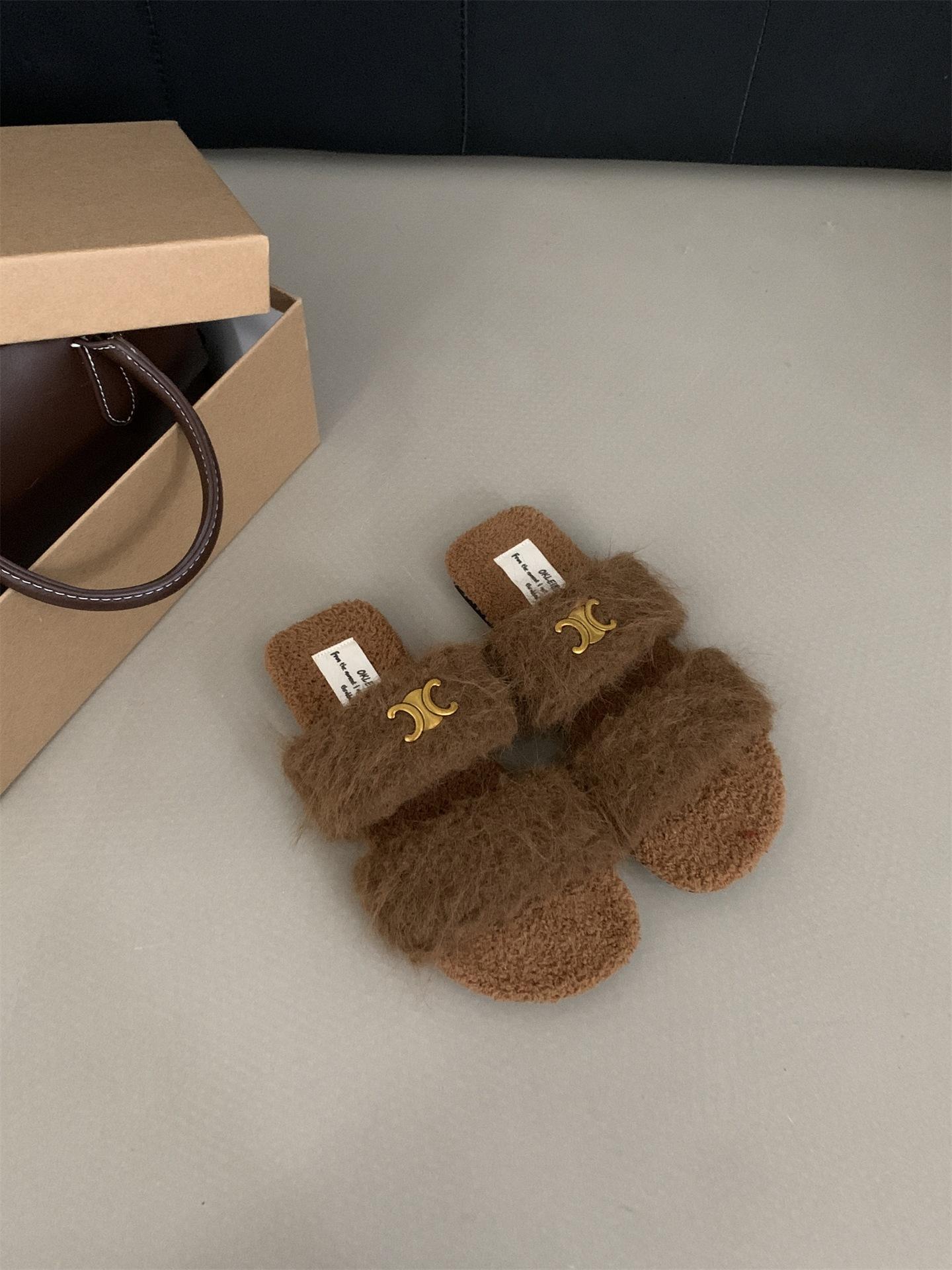 

Flat-bottomed casual versatile fluffy shoes women s shoes 2025 new autumn and winter fashion outer wear fluffy cotton slippers 39 коричневый
