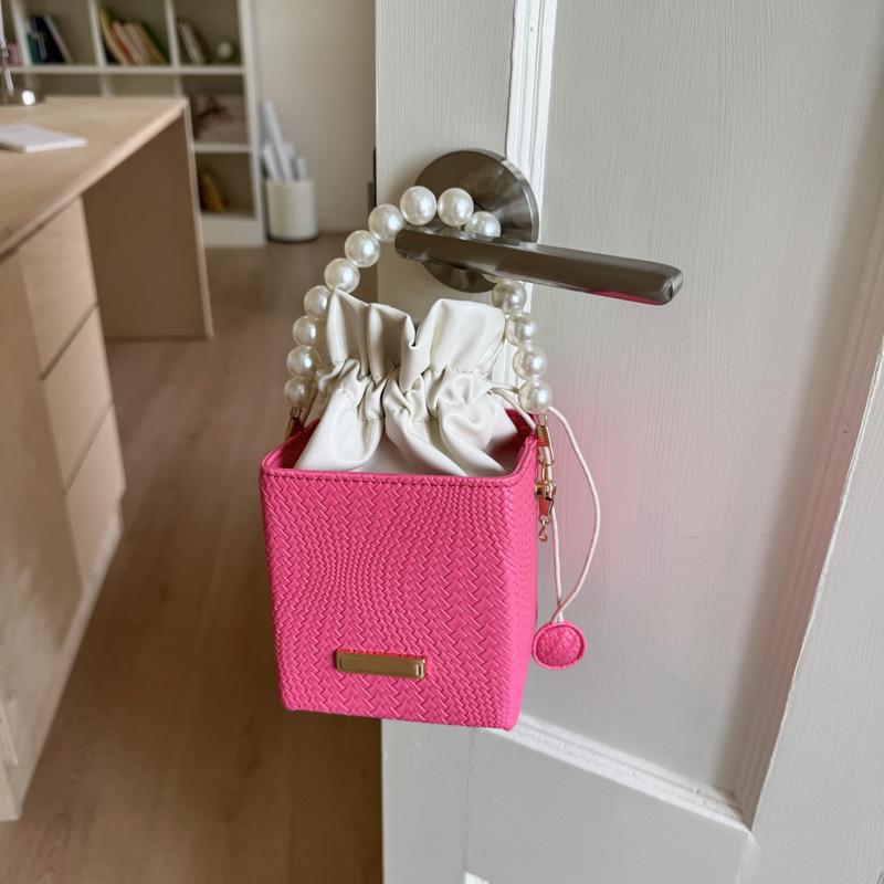 

Весна большая вместимость новый тренд персонализированная мода популярная ниша портативная цепочка кроссбоди сумка-ведро розовый