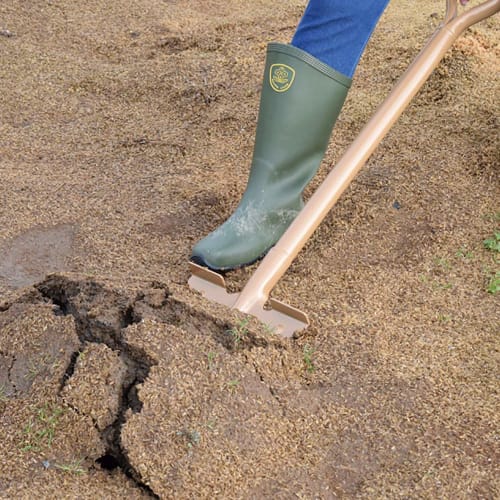 Takagi Pipe Handle Soil Raising Fork 3 Prongs