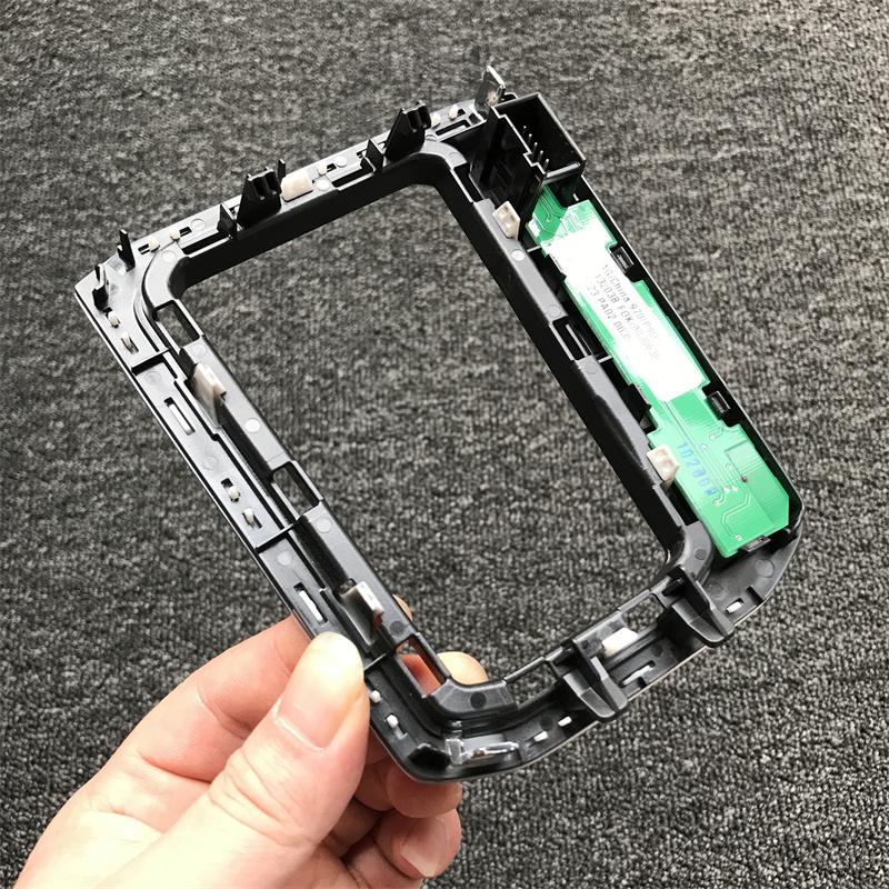 Automatic DSG Gear Shift Knob Shift Lever Head Knob Shiny Frame For VW Tiguan L 2017 2018 5NG 713 203 Car Accessories