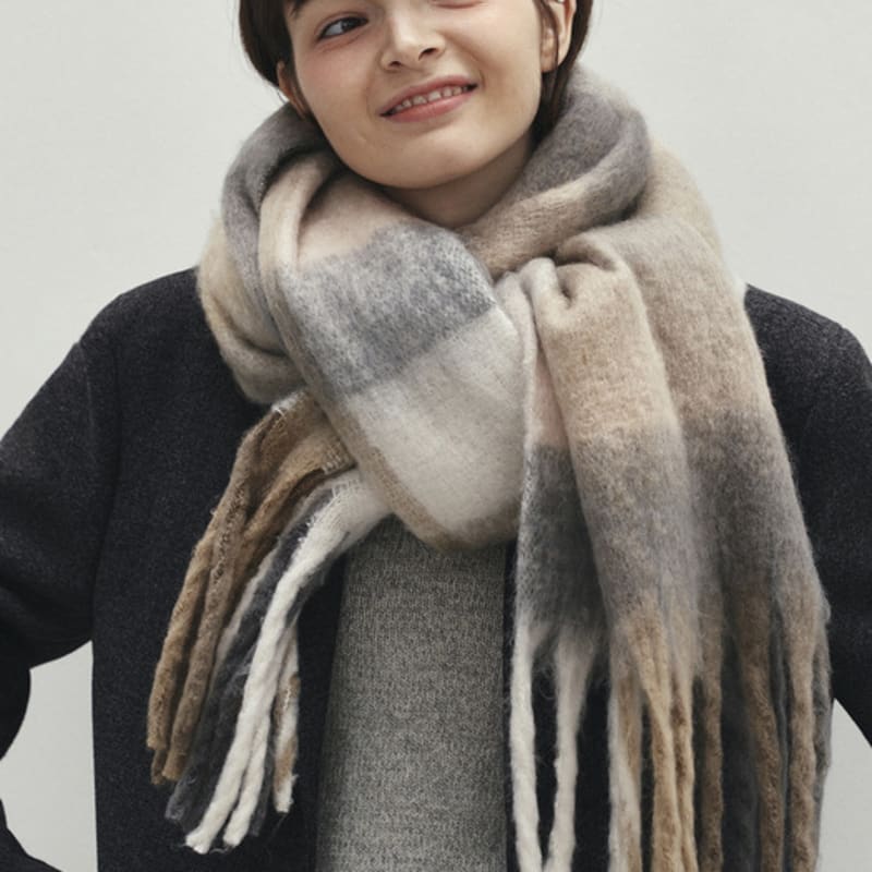 

LOEIL FIRST LABEL BOLD MUFFLER_CHECK BEIGE FREE