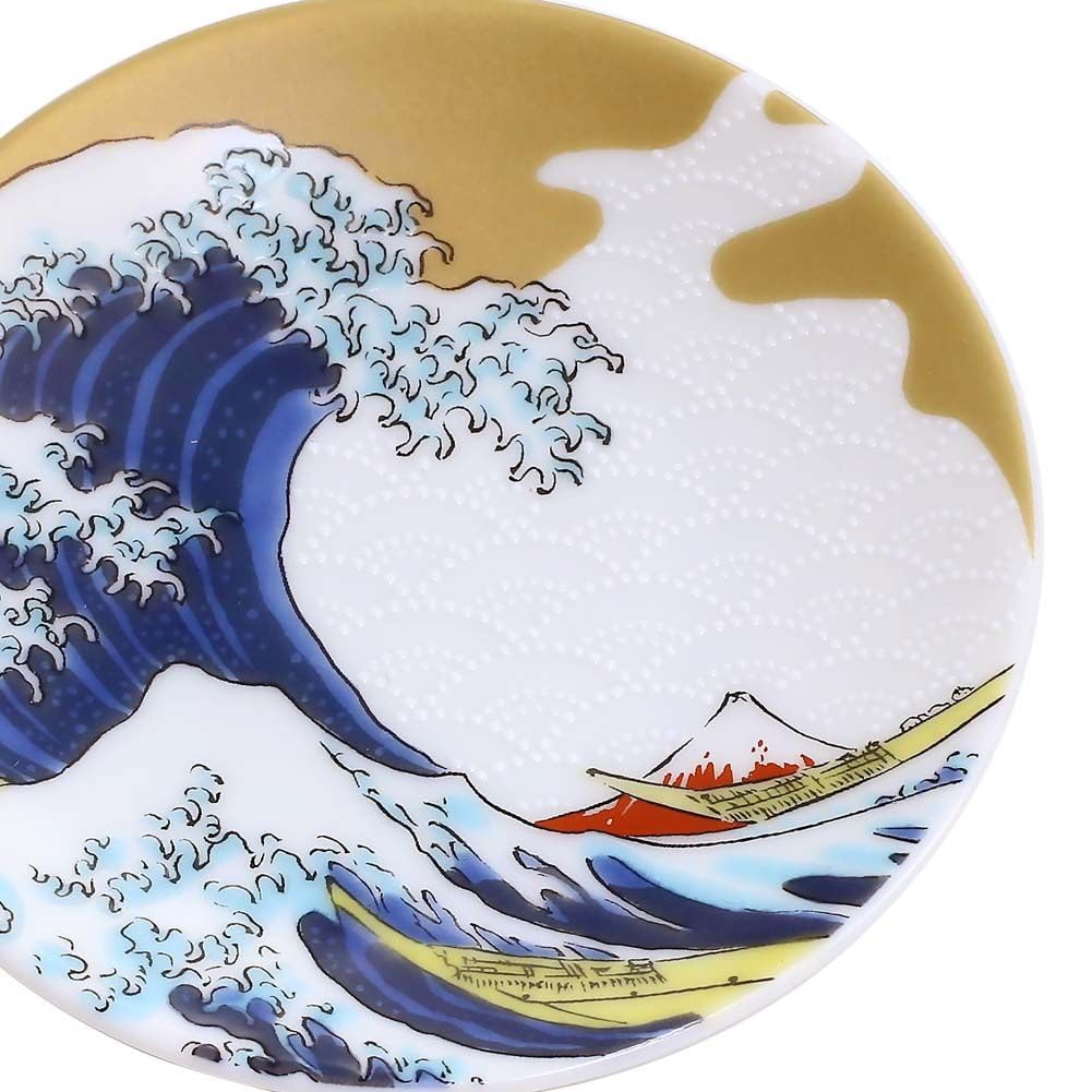 KISSYO Kutani ware ceramic featuring a Hokusai wave A beautiful and vibrant piece perfect for and other special Available for delivery via