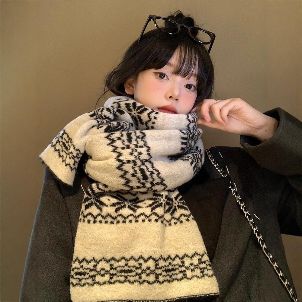 Snowflake double-sided knitted scarf, women's autumn and winter Korean atmosphere, thickened and warm, high-end scarf, retro shawl