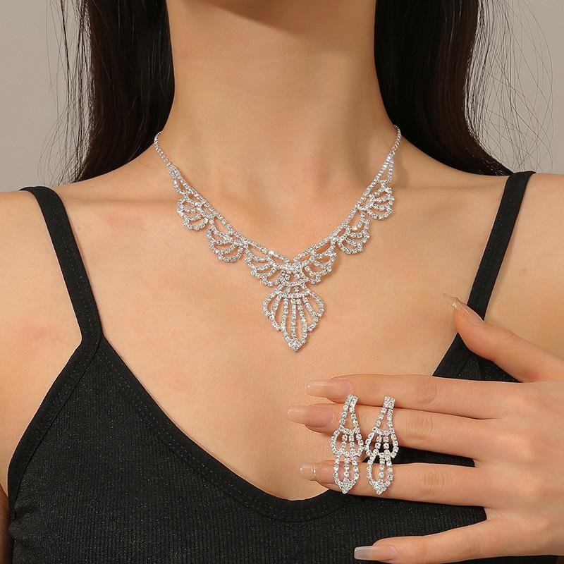 Модная цепочка с когтями, ожерелье с бриллиантами и водой, комплект серег, полная цепочка с когтями, праздничное платье, вечерние аксессуары для девочек