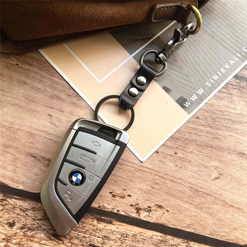 Keychain Accessories Genuine Leather Key Holder Cowhide Keychain for Bags Vintage Key Ring Holder Simple Keyring Small Gifts