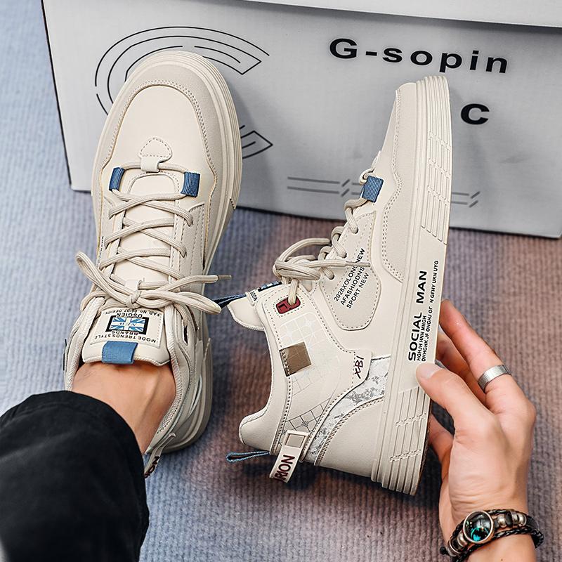 Fashion Men's Casual Shoes Skateboarding Shoes Lightweight high top Men Shoes Flat Lace-Up Sneakers Male Business Travel