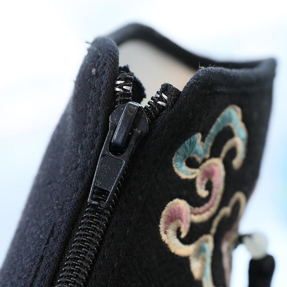 Winter Woman Embroidered Shoes Chinese Style Platform Shoe Hanfu Zapatos Women's Casual Vintage White Ankle Boots