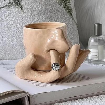 Lustiges Nasenbohr-Tassen- und Teller-Set Handgefertigte Keramik-Tasse 410ml Nasen-Kaffeebecher Stiftehalter Make-up-Pinsel-Organizer Einzigartig