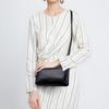 ZOOLER Crossbody-Tasche aus Narbenleder, Umhängetasche, Multifunktionale Clutch, Schwarz