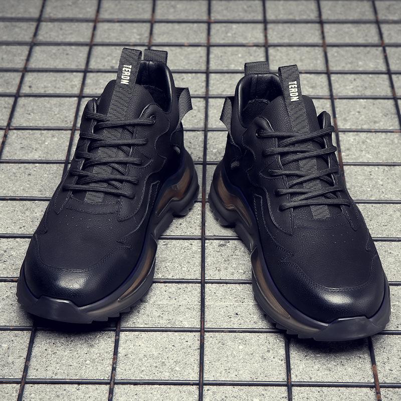 Sapatos masculinos casuais ao ar livre Tênis esportivos Homens 2025 Nova moda Outono Tendência Juventude Sola macia Preto Sapatos masculinos da moda Tamanho 38-44