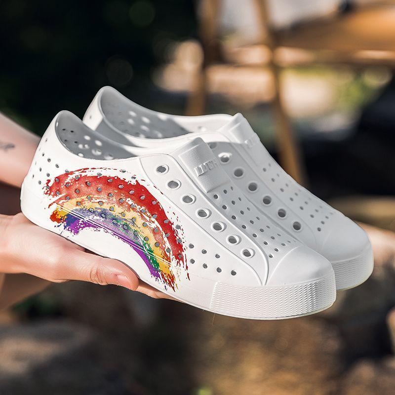 Parent-child hole shoes Women's children's hole shoes Non-slip sandals Men's and women's outdoor baotou wading outside the beach breathable shoes