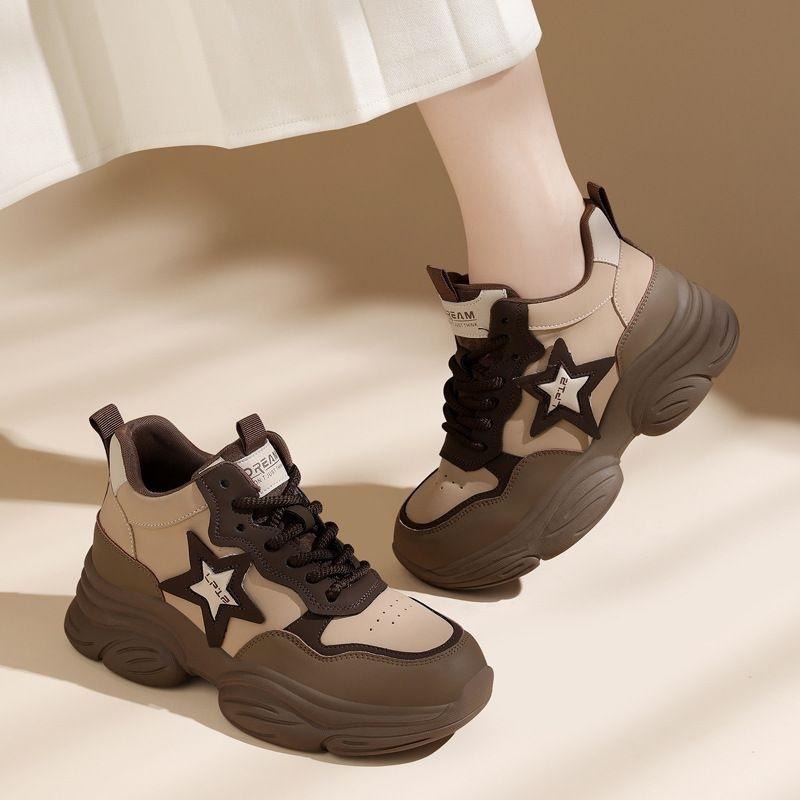 

Популярные папины кроссовки женские 2025 новая осень толстая подошва увеличивающая рост повседневные спортивные туфли легкие с мягкой подошвой обувь для путешествий 40 коричневый