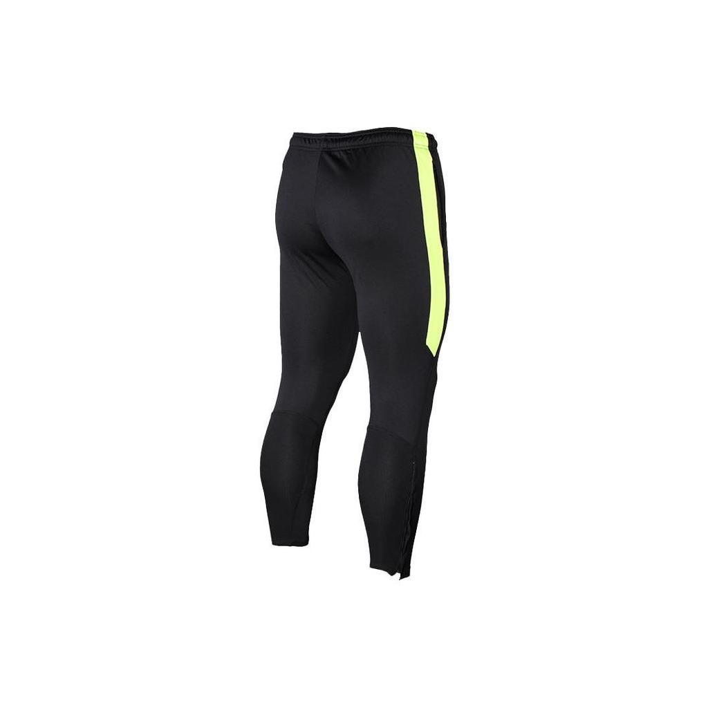 Nike Pantaloni de trening tricotati pentru barbati, negri, cu mansete moderate, 807685-011