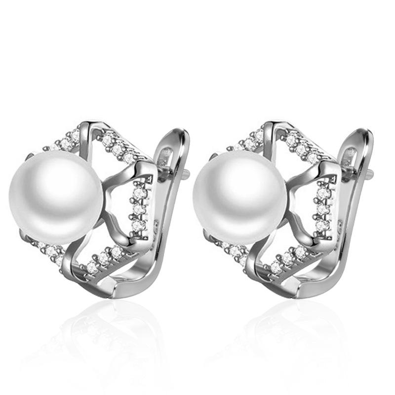 

Fashion earrings, five-pointed star pearl temperament, versatile and exquisite earrings.