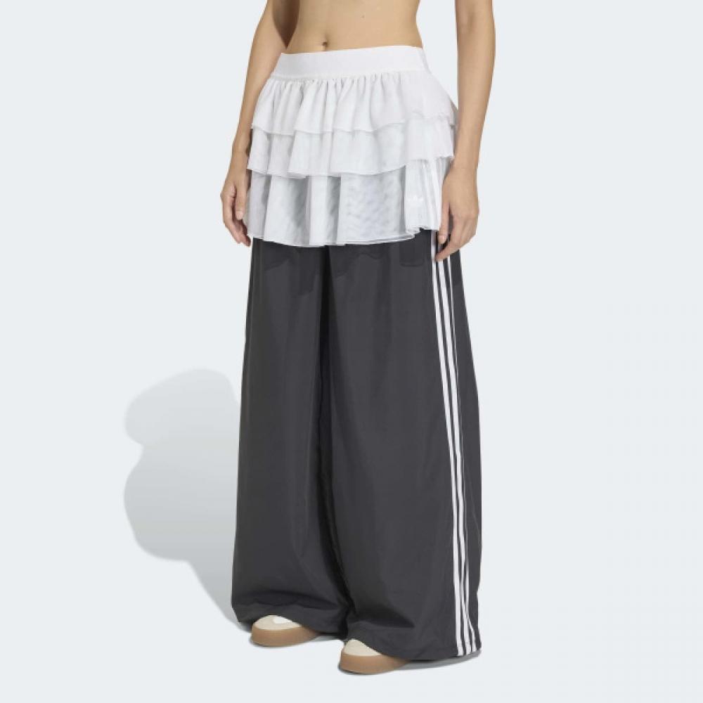

Adidas Women Long Pants Training Pants Ks1431 blacks/XS