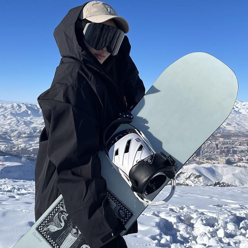 Windproof Warm Ski Suit Set: Women's Loose & Men's Plus Size Two-Piece