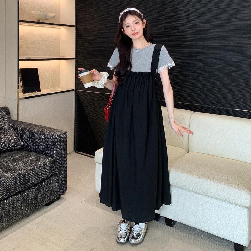 Summer 2026 Maternity Elastic Pleated Strap Dress & Lace Patchwork T-shirt Set