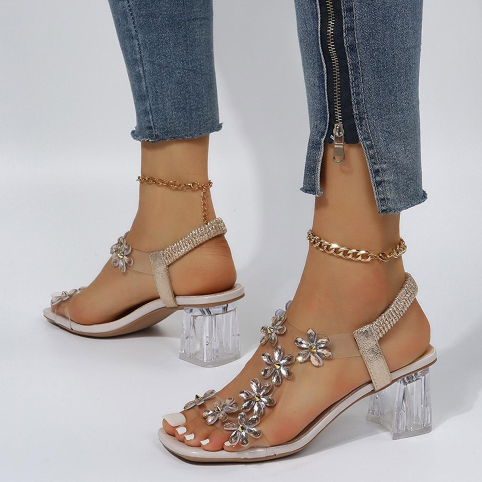 Новые летние босоножки на наклонном каблуке на толстой подошве с замшей и пряжкой снизу для комфортной повседневной и модной женской обуви 39 бежевый 2100₽