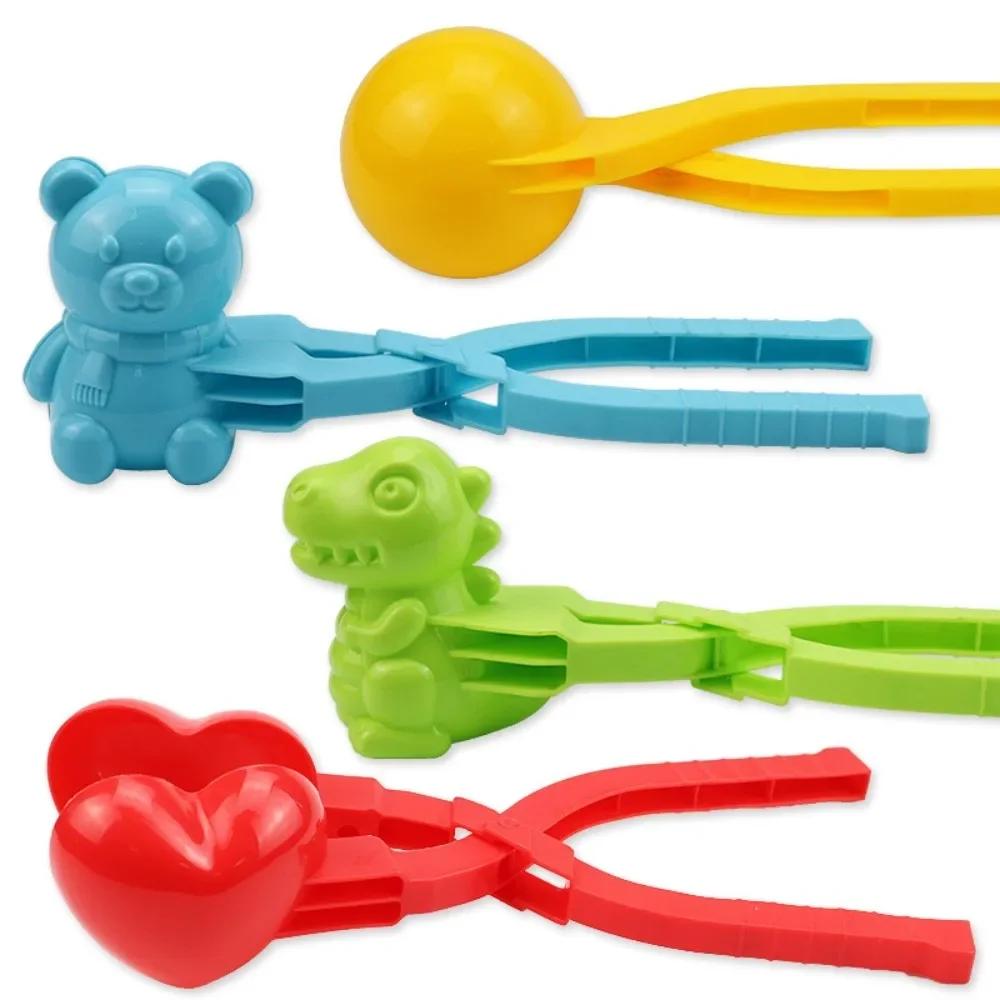 4Pcs Snowball Maker Clip Toys Funny Snow Ball Shapes Maker For Kids Winter Outdoor Snowball Fight Games Children Snow Ball Clip