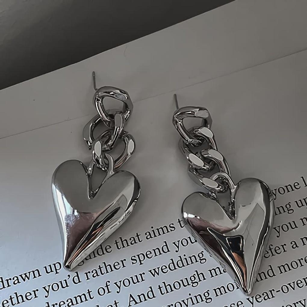 

Women s Big Heart Silver Chain Long Silver Needle Earrings