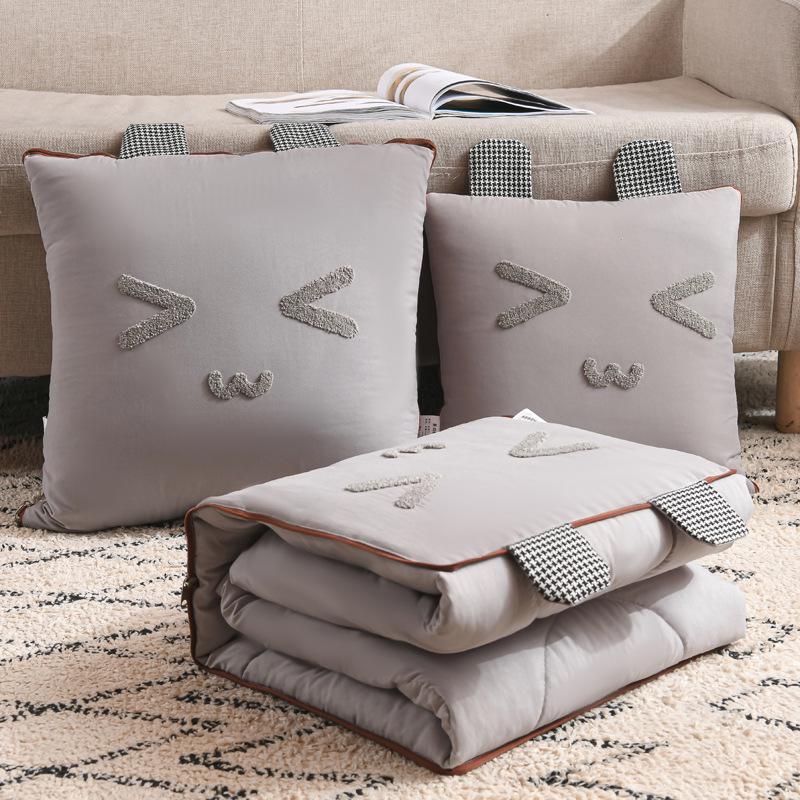 

Multifunctional Pillow Blanket with Custom Logo - Perfect for Office & Car Summer Air Conditioning. 40x40 cm