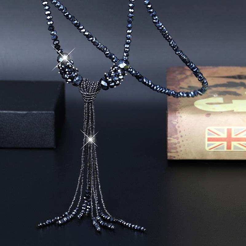 Geometric Pendant Necklace With Large And Small Squares
