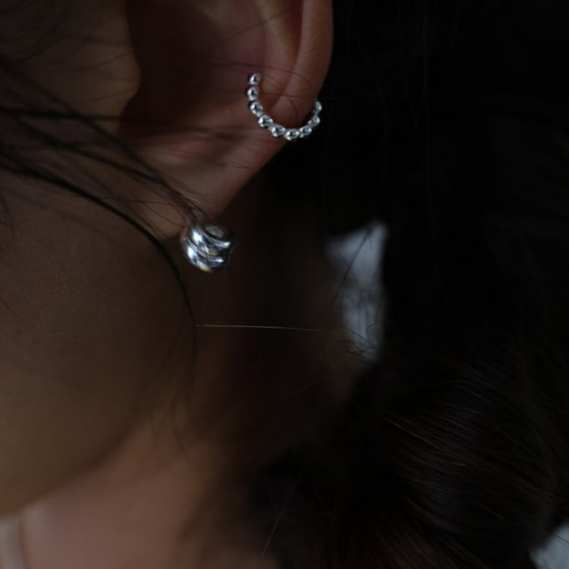 MERITY Two-Line Earring