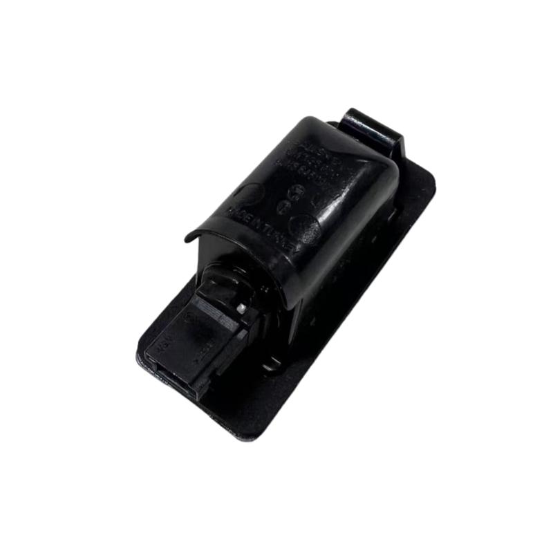 13590043 Suitable for Chevrolet Explorer, Maruibao XL rear license plate light assembly license plate light bulb