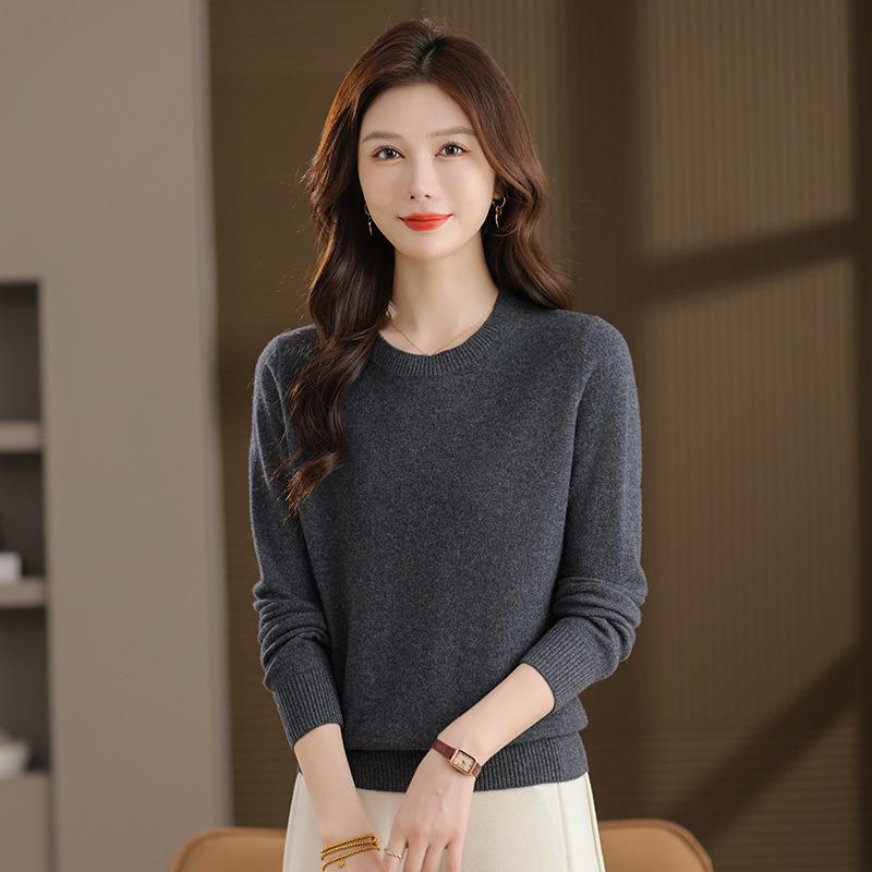 100% Pure Wool Low Neck Sweater for Women 50+, Stylish Solid Color Autumn/Winter Base Layer