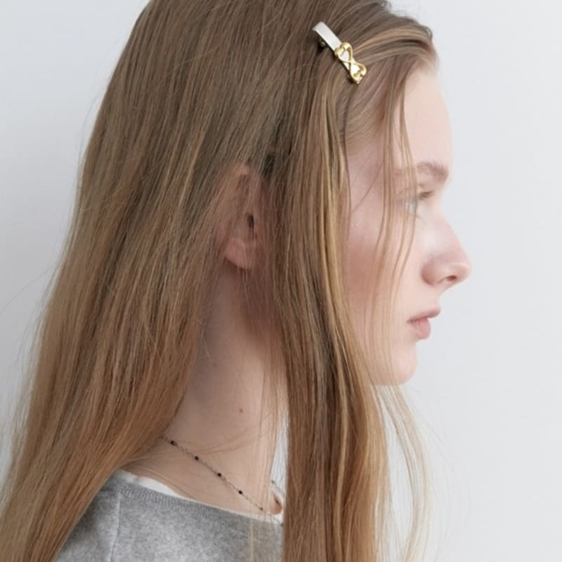 LOVE ME MONSTER [2 SET] Fly Mont Mini Hair Pin (L251MHA060)