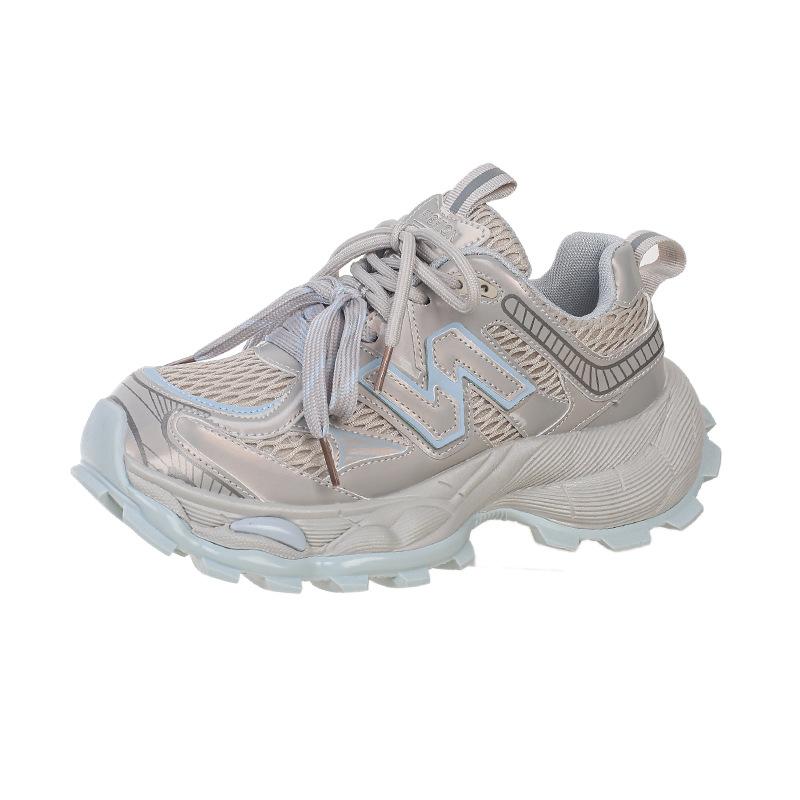 

Leather mesh platform dad shoes women s 2025 spring new straps show small feet, lightweight and heightening casual sports shoes 40