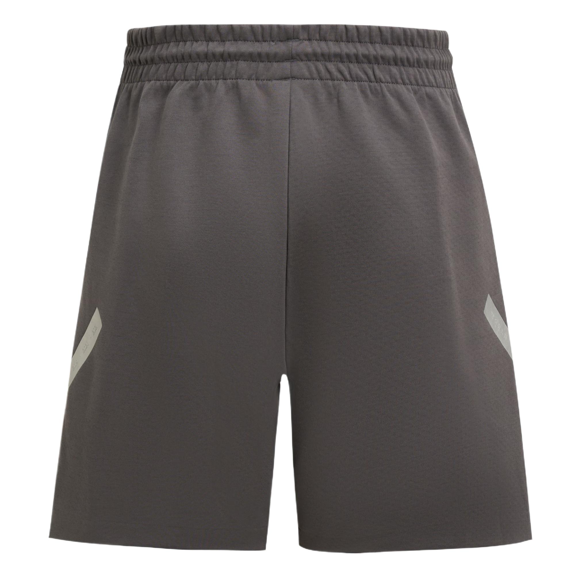 

Новые спортивные шорты Adidas MERCEDES AMG Мужские Темно-серые JW3479 XS