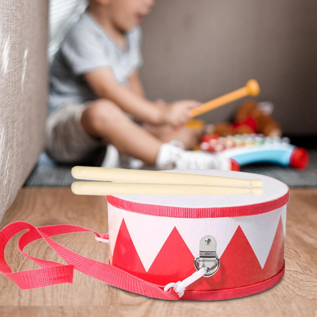 8-calowy Zestaw Perkusyjny dla Dzieci Zestaw Perkusyjny Marszowy Bęben Pasowy z Regulowanym Paskiem na Instrument Muzyczny Prezent Festiwalowy dla Niemowląt Dziewczynek Chłopców