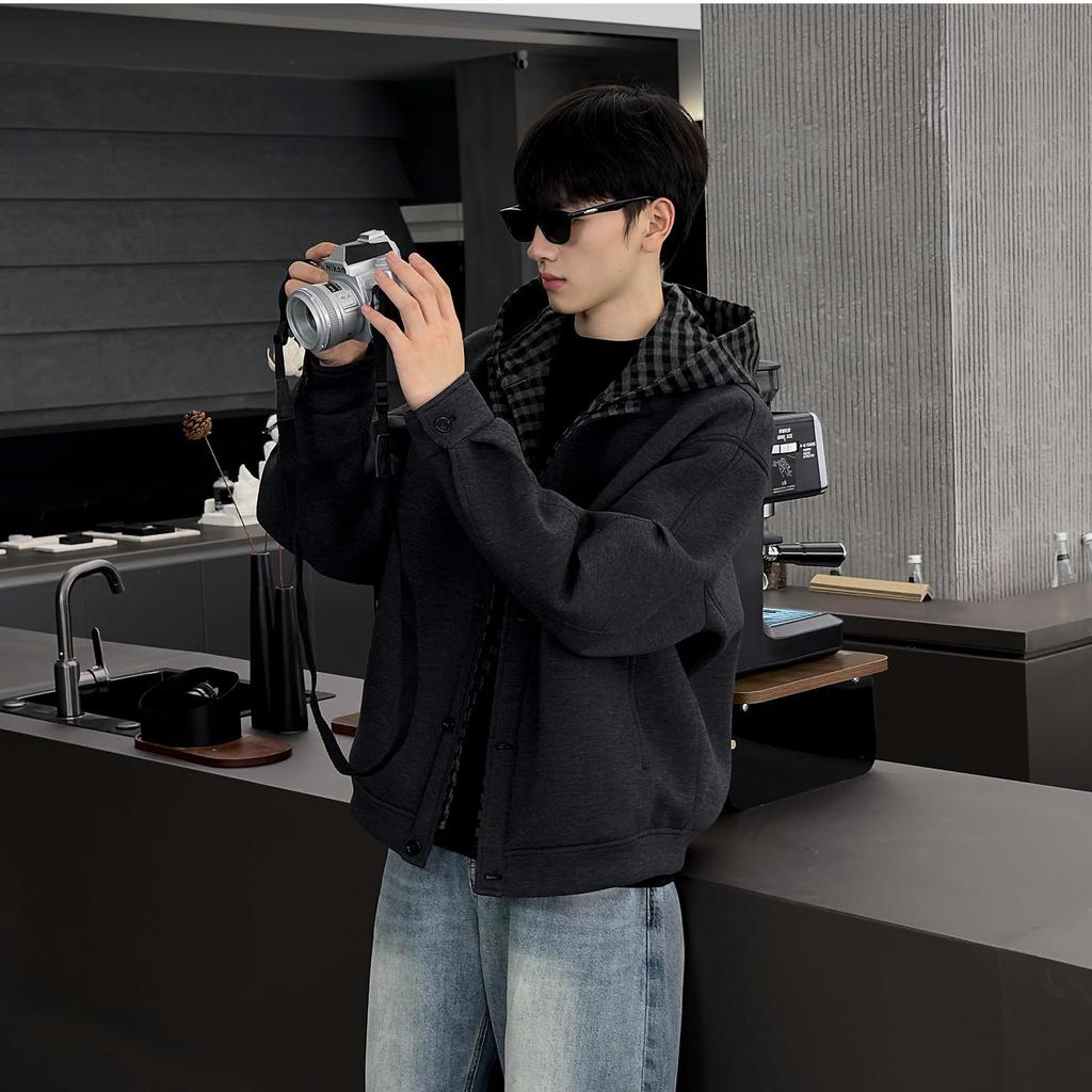 2026 Autumn/Winter Unisex Loose Hooded Jacket – American Niche Design, High Quality, Comfortable and Casual.