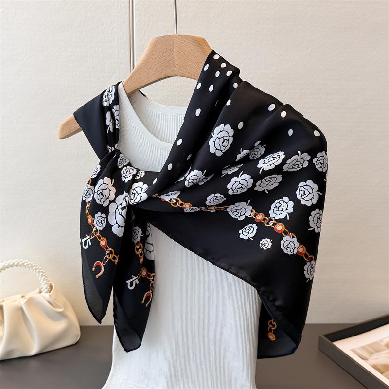 

Small Fresh Flower Satin Imitation Silk Printing Large Square Scarf Silk Scarf Shawl Headscarf Neck Protection Scarf Neck Decoration Women S Scarf 90*90cm