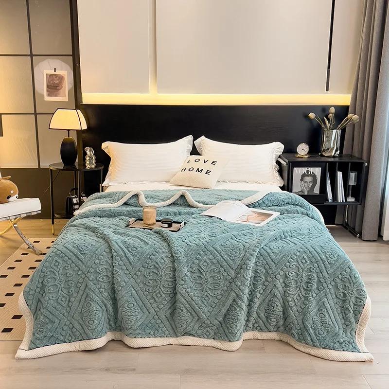 

Новое теплое одеяло из резного бархата в европейском стиле для кровати, мягкое пушистое покрывало для дивана, супер теплое одеяло для осени и зимы 120x200cm 1pcs