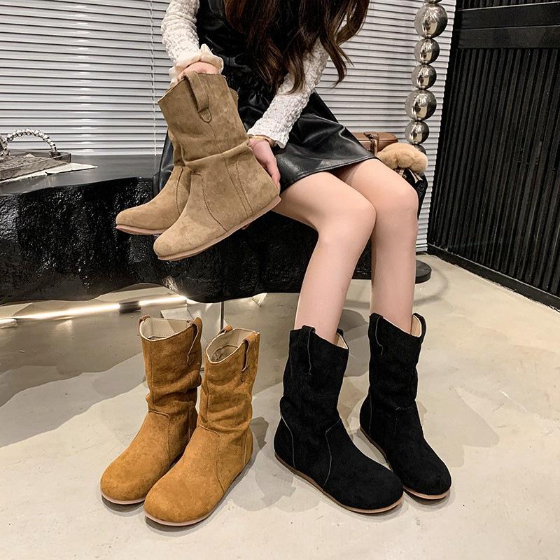 Internet Celebrity Heap Boots 2025 New Round Head Versatile Flat Bottom Western Cowboy Boots Matte Leather Short Boots Women's Autumn and Winter S