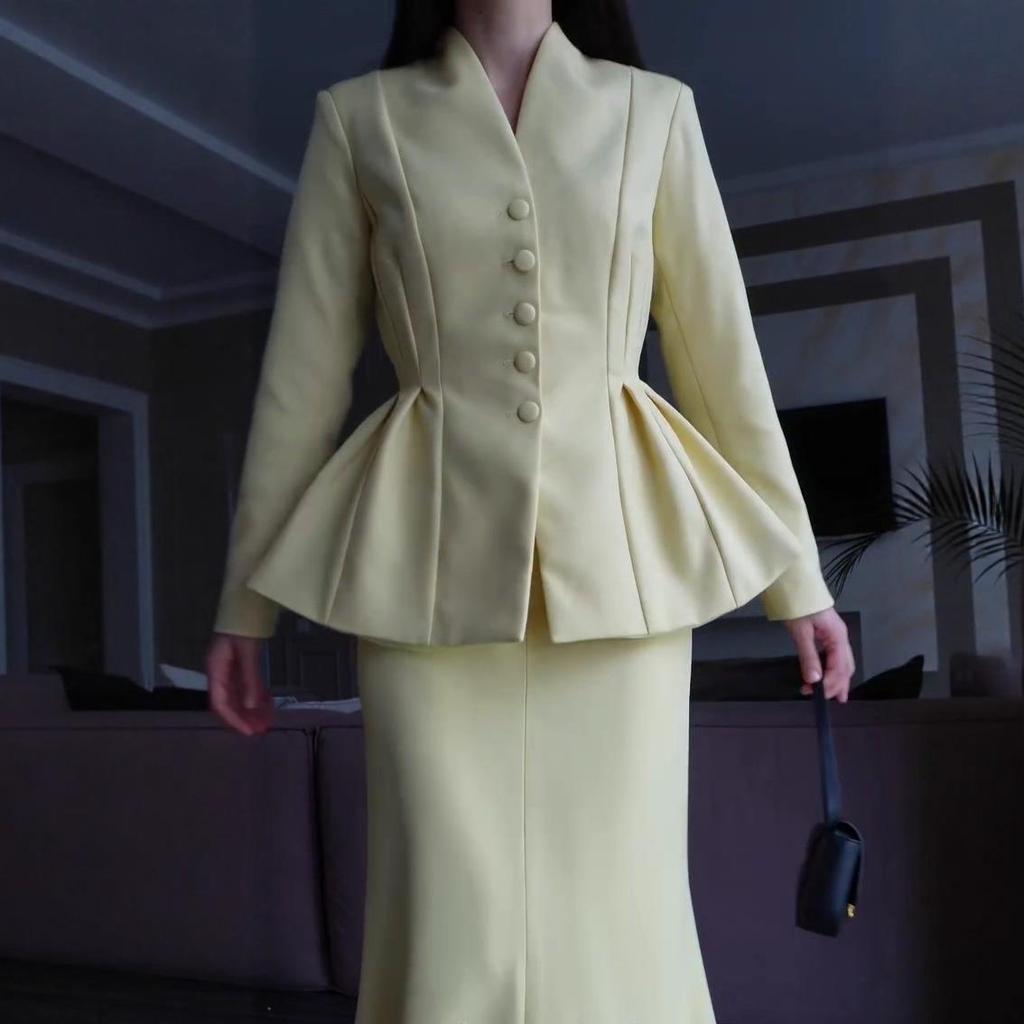 Autumn 2025 European & American Slimming One-Shoulder Casual Top Jacket