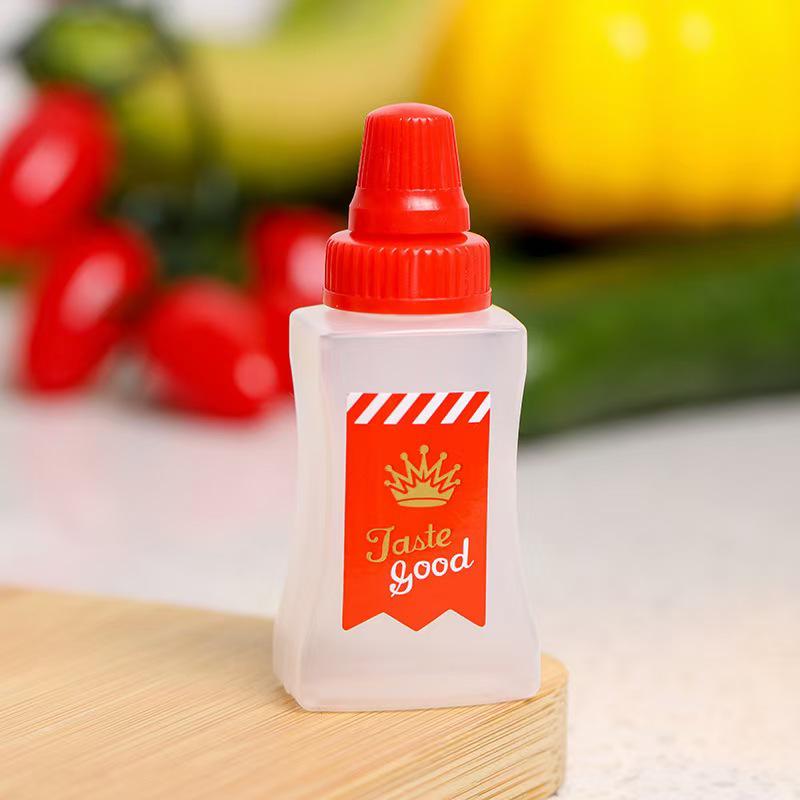 Portable Mini Squeeze Bottle for Tomato Salad Dressing and Honey Dispenser